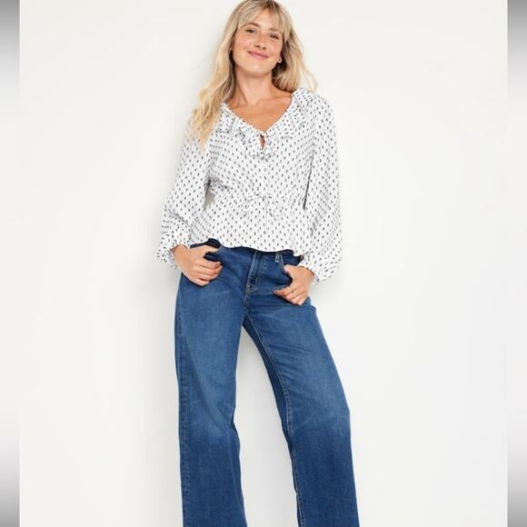 Old Navy ruffled peplum blouse size Small peasant top boho preppy Parisian chic - Picture 3 of 8